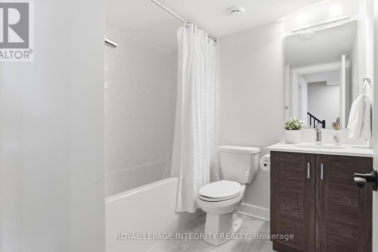 29374175/53-canvasback-ridge/riverside-southgloucester-glen/ottawa/ontario/K4M0P6_34