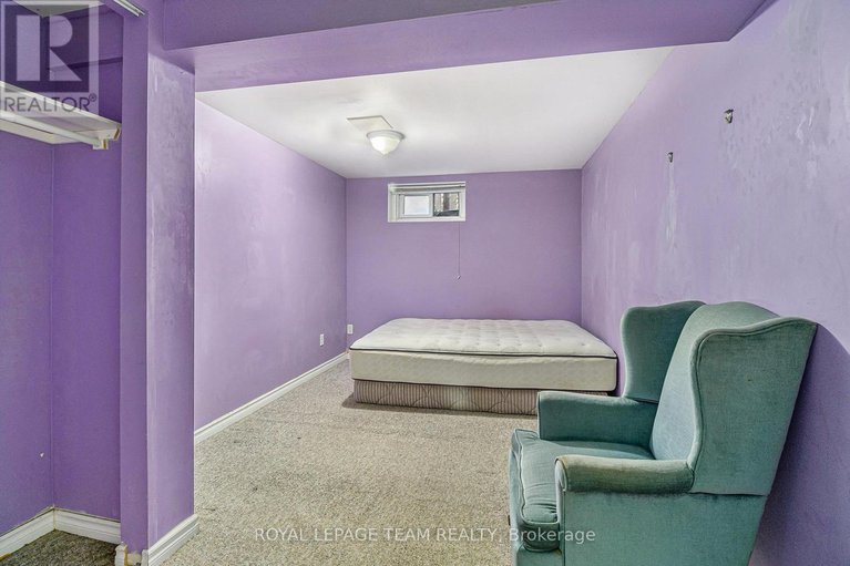 28892942/1285-fellows-road/parkway-park/ottawa/ontario/K2C2V8_17