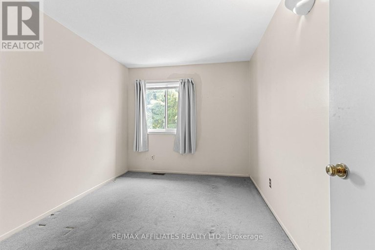 28528470/62-bridgewater-terrace/cedargrovefraserdale/ottawa/ontario/K2J3H4_16