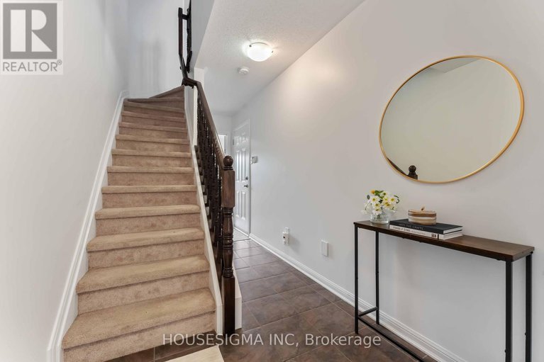 28698306/758-sanibel-private/westcliffe-estates/ottawa/ontario/K2H0A8_5
