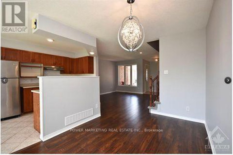 28931530/783-nesting-way/fallingbrookgardenway-south/ottawa/ontario/K4A3X6_15