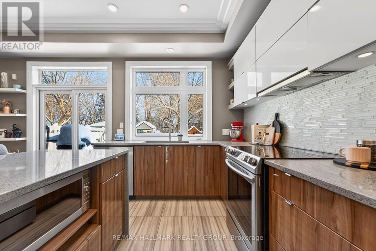 29306609/579-foxview-place/cfb-rockcliffe-and-area/ottawa/ontario/K1K4E1_21