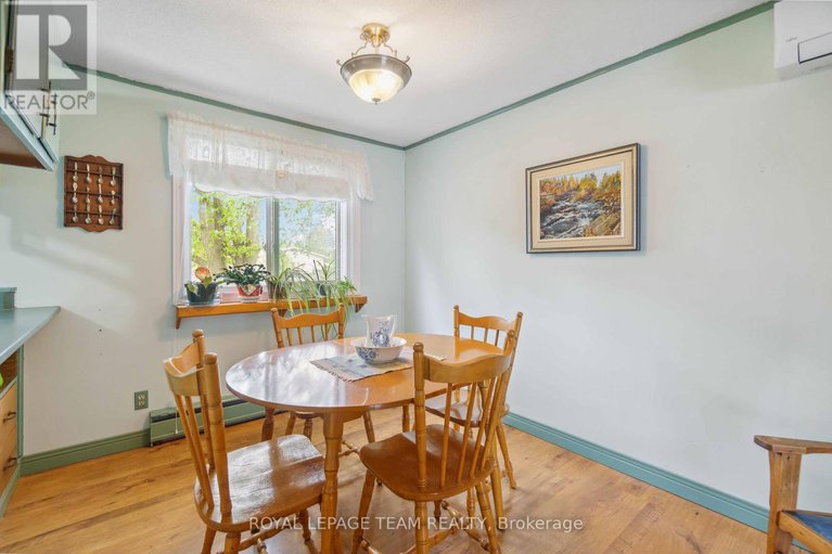 28348329/307-dodson-street/kemptville/north-grenville/ontario/K0G1J0_8