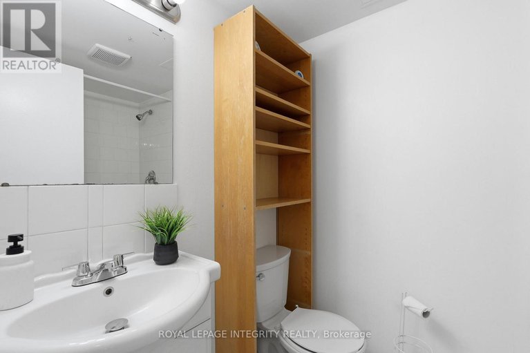 29435373/1110-2000-jasmine-crescent/beacon-hill-south/ottawa/ontario/K1J8K4_20