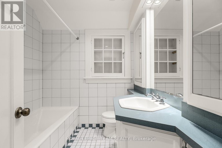 28683200/308-manor-avenue/rockcliffe/ottawa/ontario/K1M0H8_17