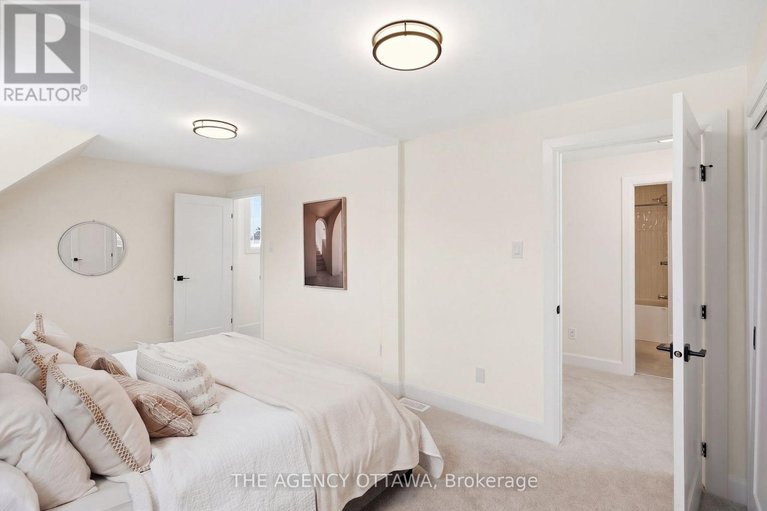 29525644/4667-albion-road-s/blossom-parkkemp-parkfindlay-creek/ottawa/ontario/K1X1A4_25