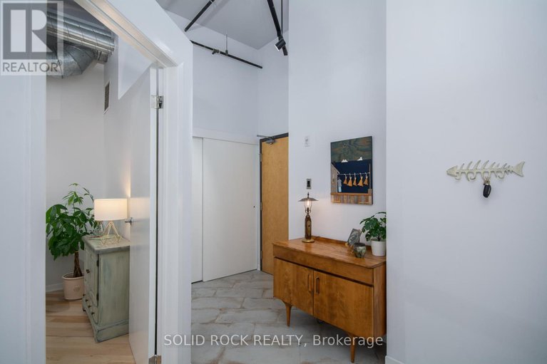 28840771/105-95-beech-street/west-centre-town/ottawa/ontario/K1S3J7_5
