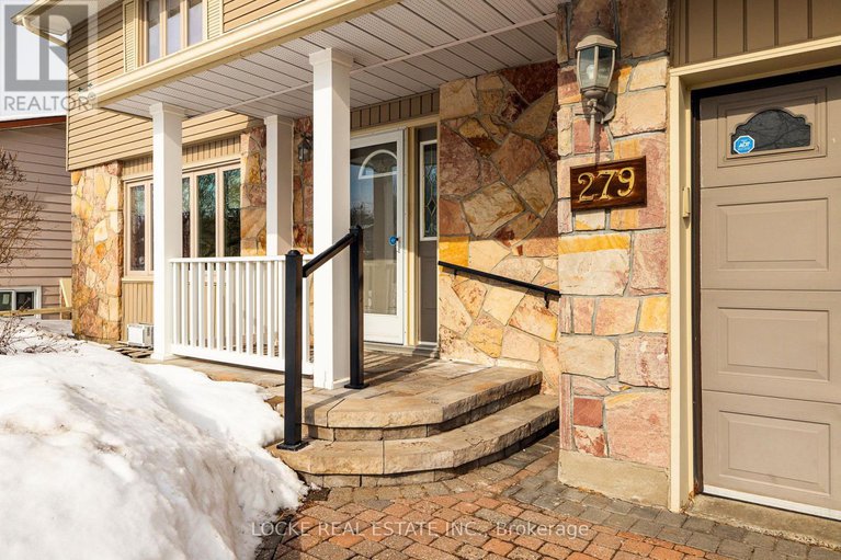 29431769/279-hoylake-crescent/bilberry-creekqueenswood-heights/ottawa/ontario/K1E1M1_2