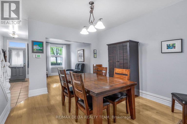28737271/245-york-street/lower-town/ottawa/ontario/K1N5T9_8