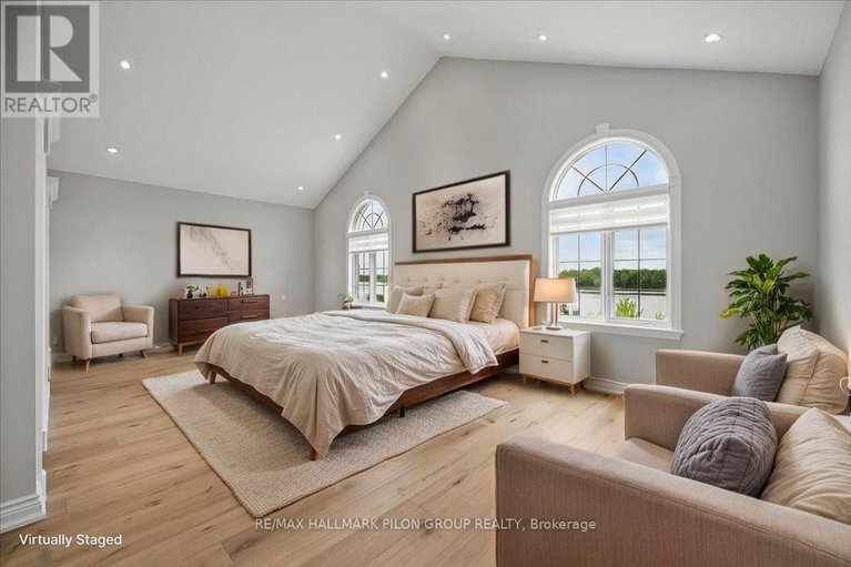 28463526/6373-radisson-way/hiawatha-parkconvent-glen/ottawa/ontario/K1C2Z9_24