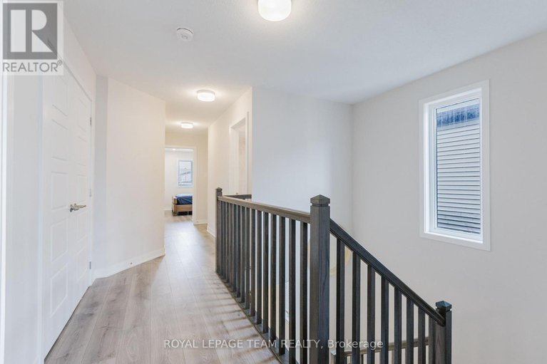28640358/611-fenwick-way/stonebridge/ottawa/ontario/K2J7E5_19