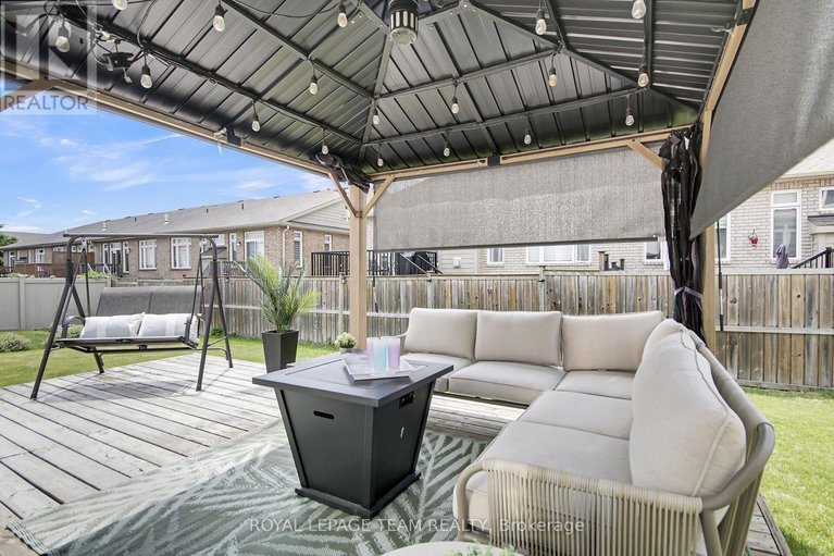 28564570/239-waymark-crescent/bridlewood/ottawa/ontario/K2M0A6_5