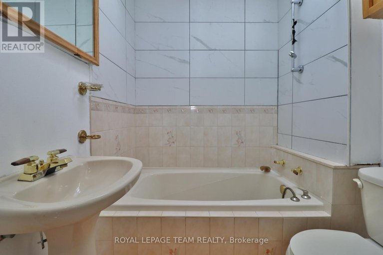 29685812/438-parkdale-avenue/ottawa-west/ottawa/ontario/K1Y1H1_5
