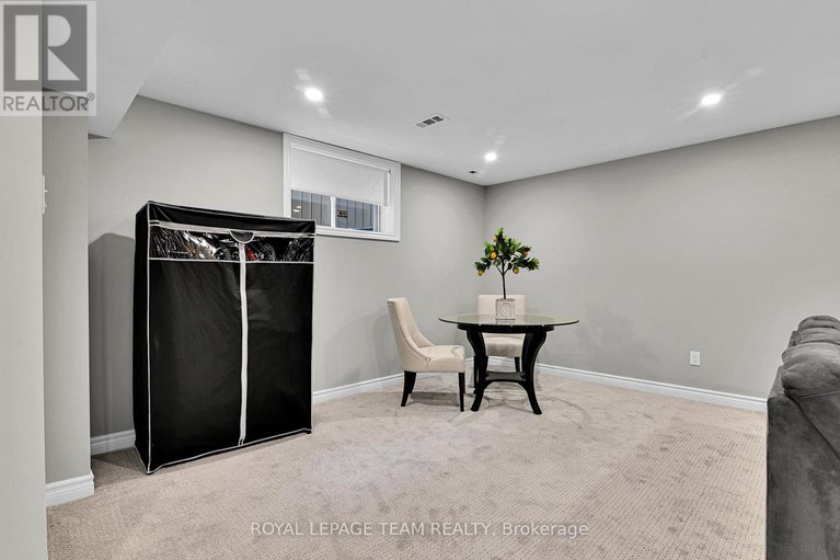 29061486/743-brian-good-avenue/riverside-southgloucester-glen/ottawa/ontario/K4M0E3_37