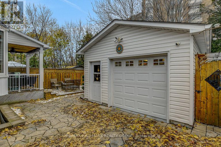 29127828/1865-elmridge-drive/beacon-hill-south/ottawa/ontario/K1J8G7_47