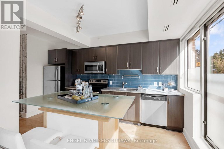 28758017/106-390-booth-street/west-centre-town/ottawa/ontario/K1R7K6_22