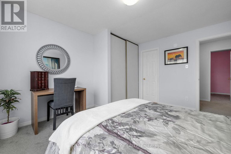 29119539/268-mceachern-crescent/bilberry-creekqueenswood-heights/ottawa/ontario/K1E3K5_22