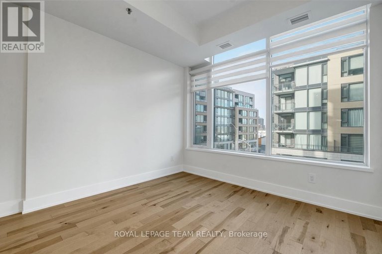 29161779/309-108-richmond-road/westborohampton-park/ottawa/ontario/K1Z0B3_12