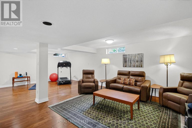 28978665/159-longshire-circle/longfields/ottawa/ontario/K2J4L2_27