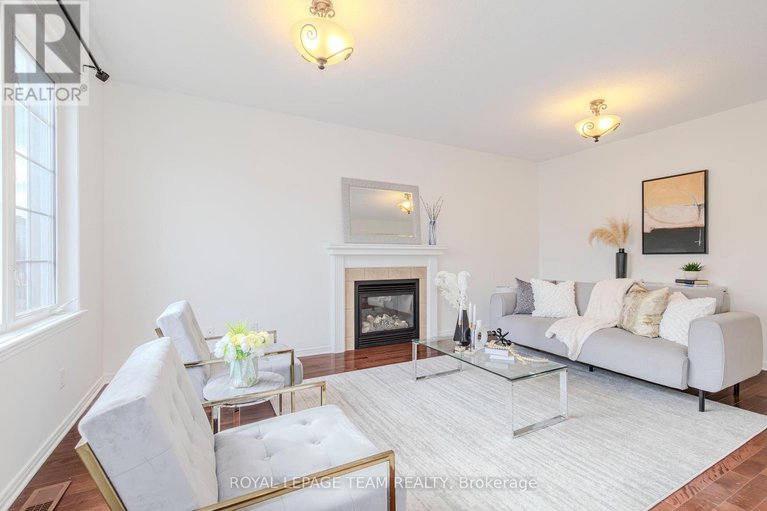 28146852/474-west-ridge-drive/stittsville-south/ottawa/ontario/K2S0L1_7