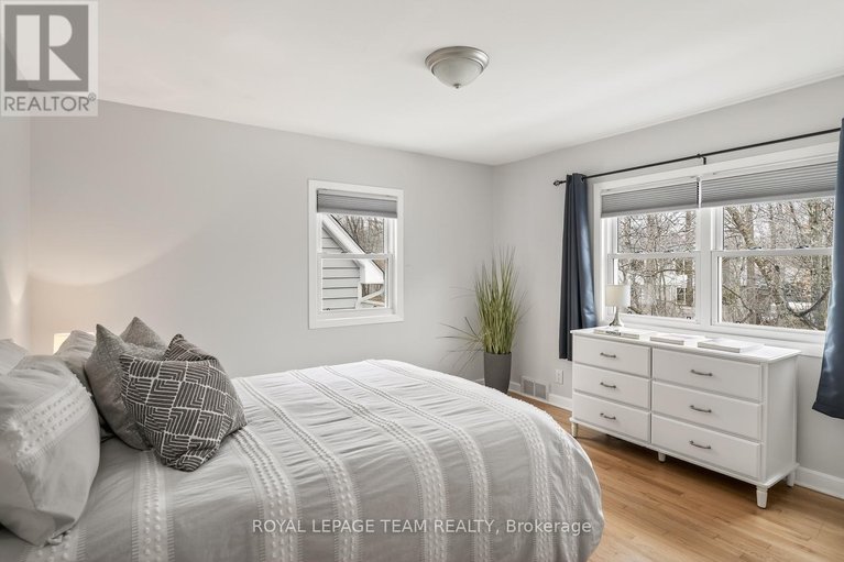 29617136/63-birch-avenue/manor-park/ottawa/ontario/K1K3G7_23