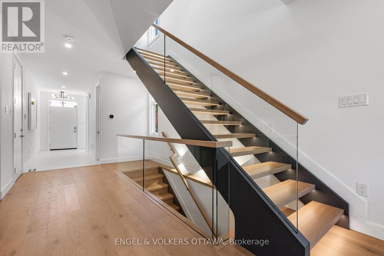 29003719/493-highcroft-avenue/westborohampton-park/ottawa/ontario/K1Z5J3_17
