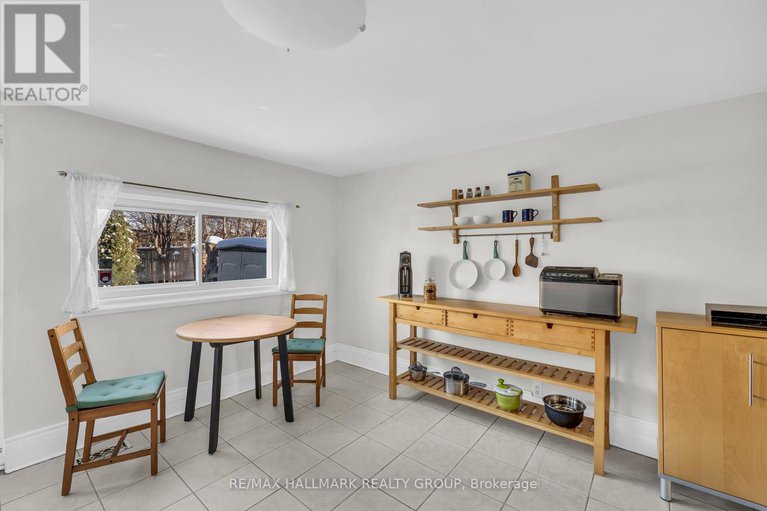 27896740/477-booth-street/west-centre-town/ottawa/ontario/K1R7L1_21