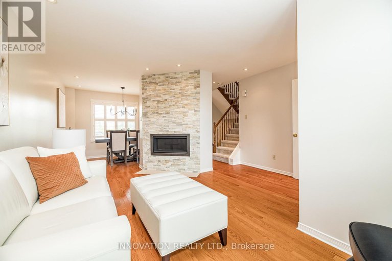 28489551/2751-massicotte-lane/emerald-woodssawmill-creek/ottawa/ontario/K1T3G9_7
