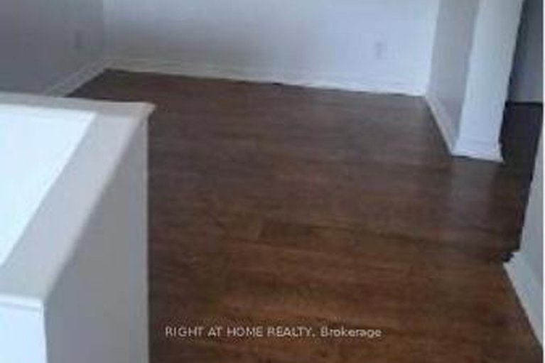 29181774/514-1599-lassiter-terrace/beaconwood/ottawa/ontario/K1J8R6_2