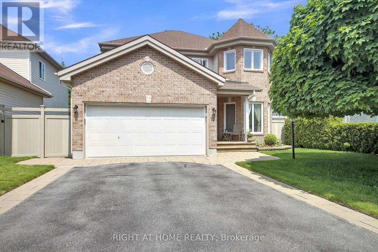 28495387/13-sirocco-crescent/stittsville-north/ottawa/ontario/K2S1Z7_1