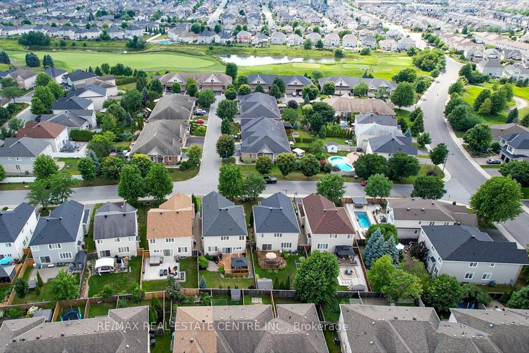 28603563/544-ravendale-way/stonebridge/ottawa/ontario/K2J0G9_42