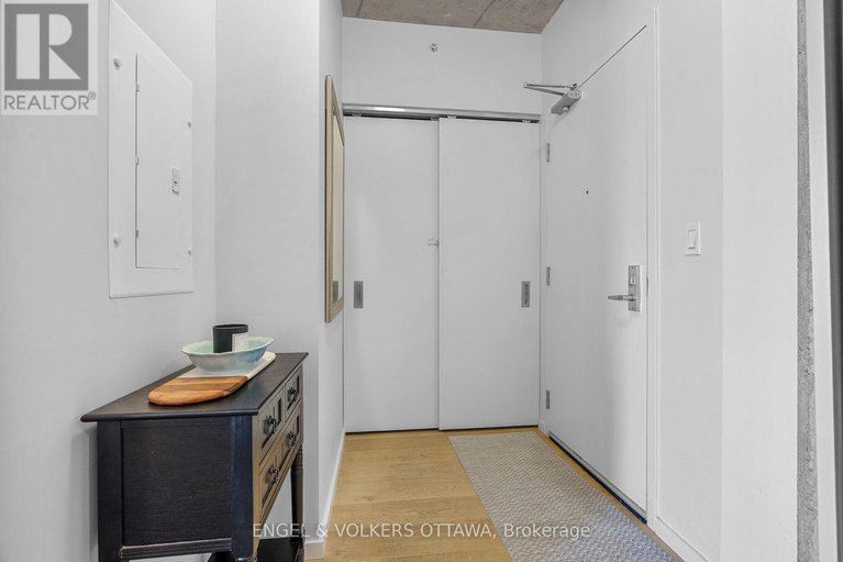 28849818/209-1000-wellington-street-w/hintonburg/ottawa/ontario/K1Y2X9_6