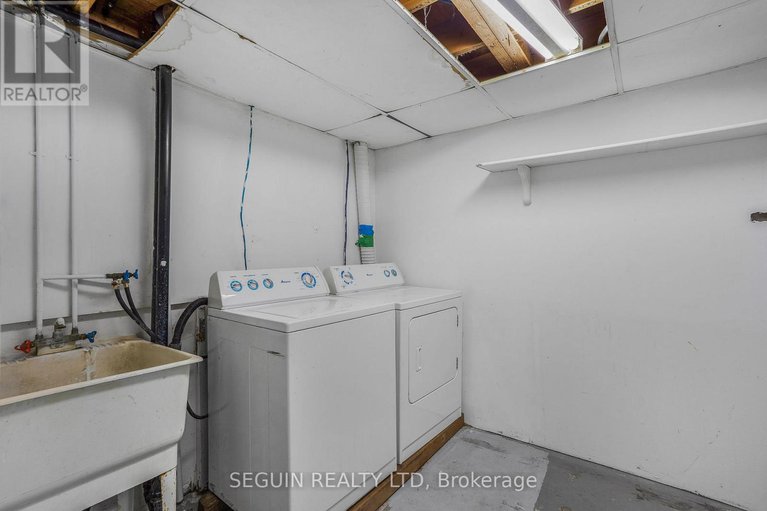 29101231/6138-brookside-lane/convent-glen-south/ottawa/ontario/K1C2K7_24