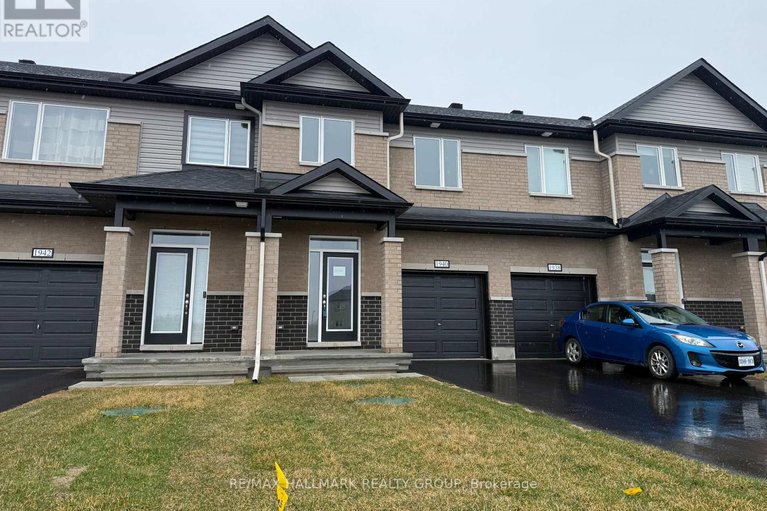 29616623/1940-hawker-private/huntley-ward-north-east/ottawa/ontario/K0A1L0_1