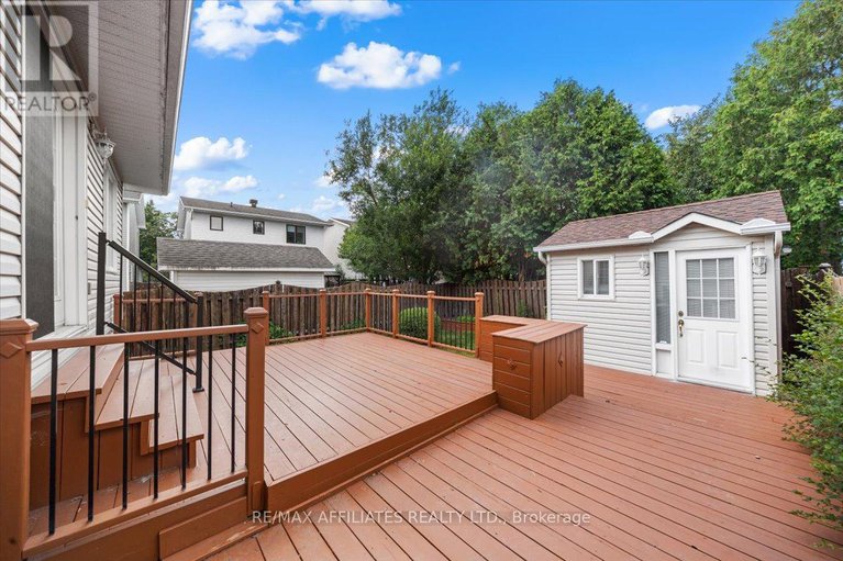 28623558/1694-toulouse-crescent/orleanssunridge/ottawa/ontario/K1C6K3_38