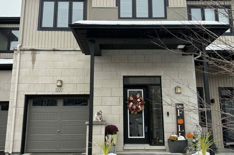 29103269/507-radiant-private/emerald-meadowstrailwest/ottawa/ontario/K2M0M9_1