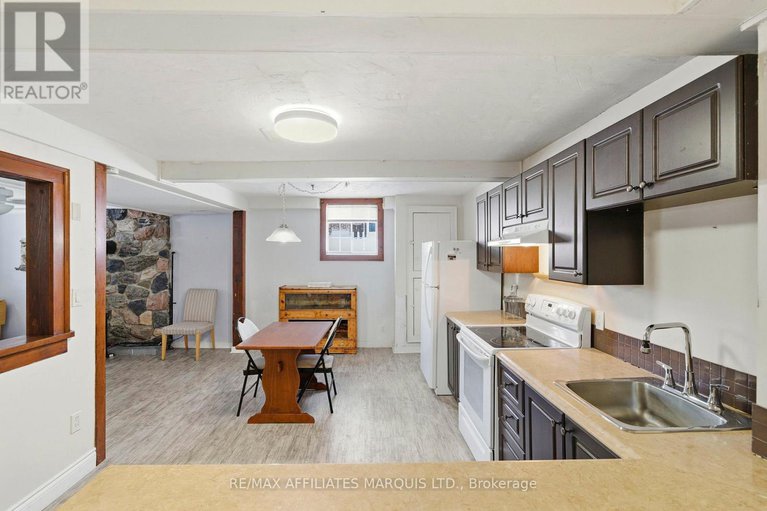 29323072/21-spruce-street/ingleside/south-stormont/ontario/K0C1M0_30