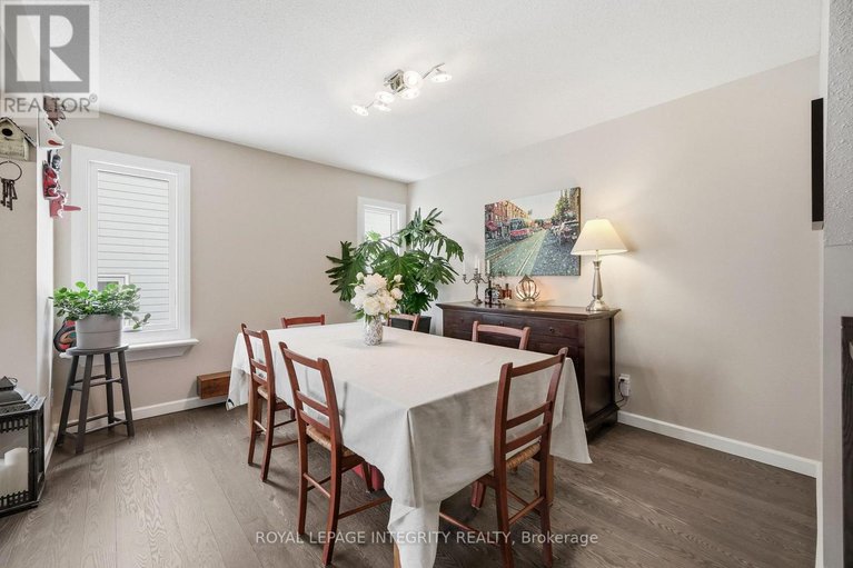 29381594/1456-michaelsem-street/chateauneuf/ottawa/ontario/K1C7C3_11