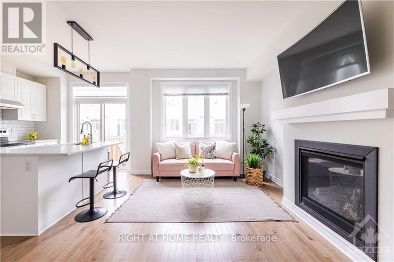 28665277/116-vendome-street/avalon-west/ottawa/ontario/K4A3W4_12