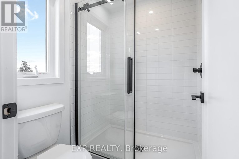 28649196/489-duvernay-drive/queenswood-heights-south/ottawa/ontario/K1E2N7_42