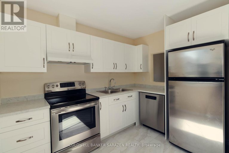 28847041/3550-aladdin-lane/blossom-parkkemp-parkfindlay-creek/ottawa/ontario/K1T1E2_7