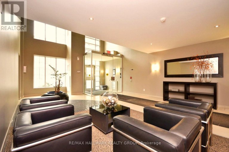 28879003/209-138-somerset-street-w/ottawa-centregolden-triangle/ottawa/ontario/K2P0A3_44