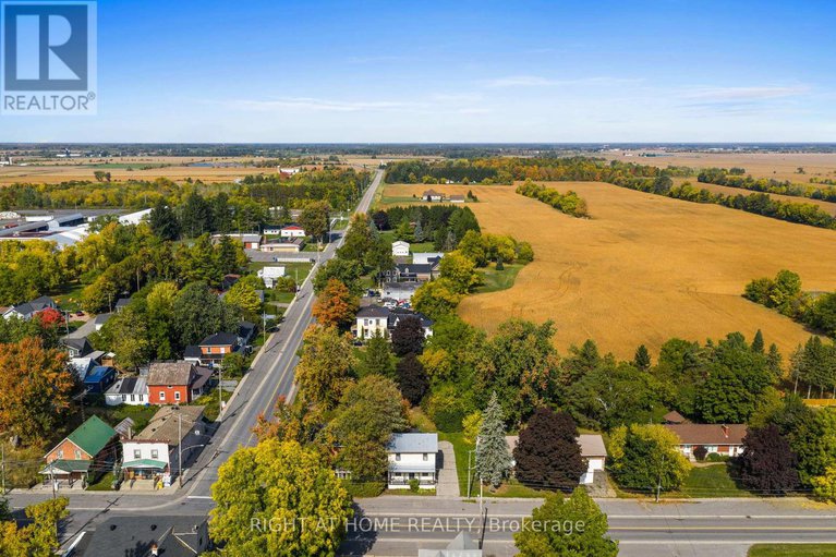28925097/94-main-street/north-dundas-winchester-twp/north-dundas/ontario/K0A2R0_35