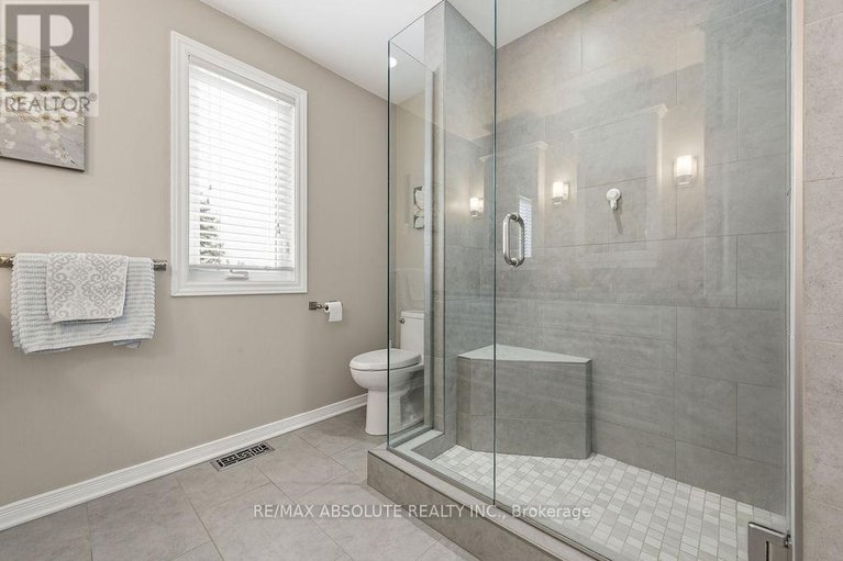 29423086/6145-lariviere-crescent/orleans-village/ottawa/ontario/K1W1C6_20