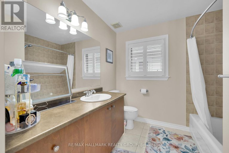 29354071/10-friendly-crescent/stittsville-south/ottawa/ontario/K2S2B6_20