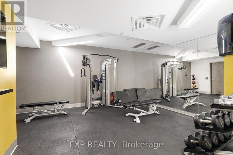 29397410/810-485-richmond-road/westboro-west/ottawa/ontario/K2A3W9_32