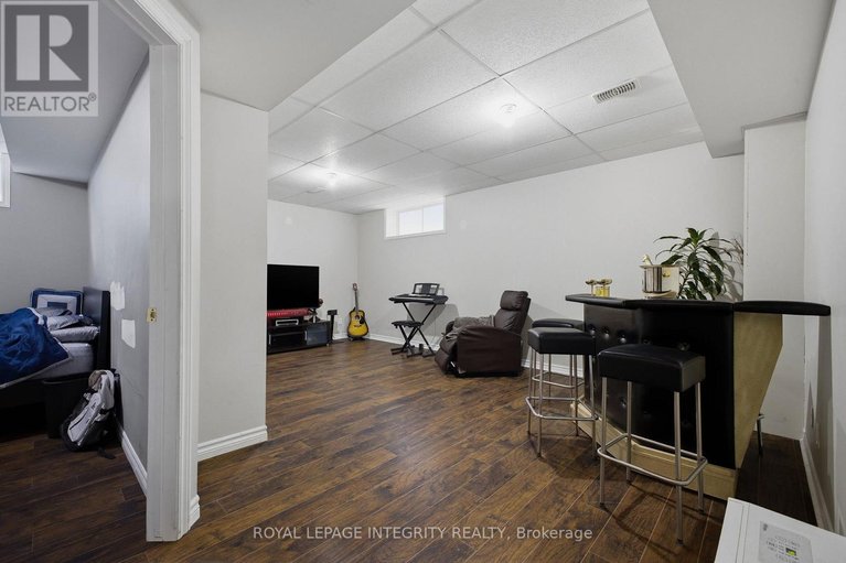 29623866/2195-patricia-street/town-of-rockland/clarence-rockland/ontario/K4K1V8_31