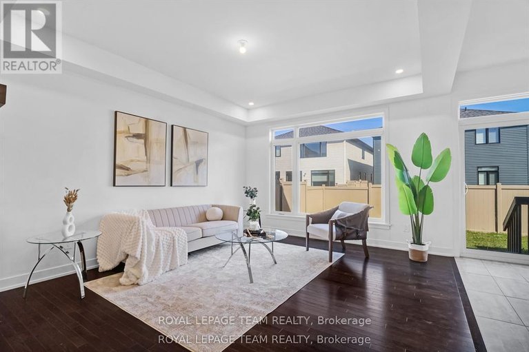 29647353/76-big-dipper-street/riverside-southgloucester-glen/ottawa/ontario/K4M0L8_10