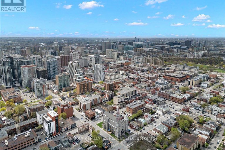 28898418/168-174-murray-street/lower-townbyward-market/ottawa/ontario/K1N5M8_24