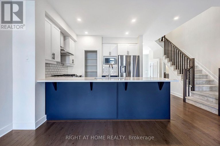 29632848/500-triangle-street/emerald-meadowstrailwest/ottawa/ontario/K2V0M8_8